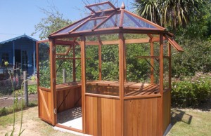 8 x 6 Alton Octagonal greenhouse.